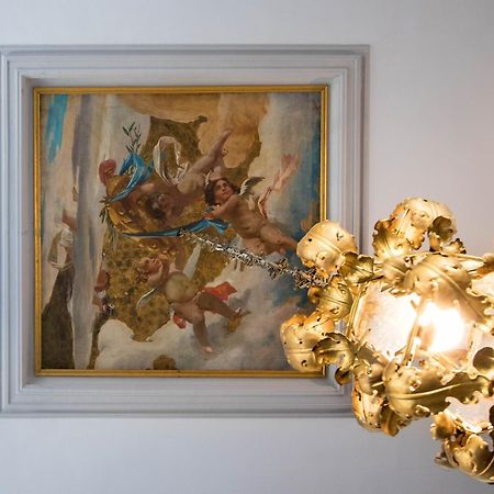 Hotel Villa Borghi Varano Borghi Esterno foto