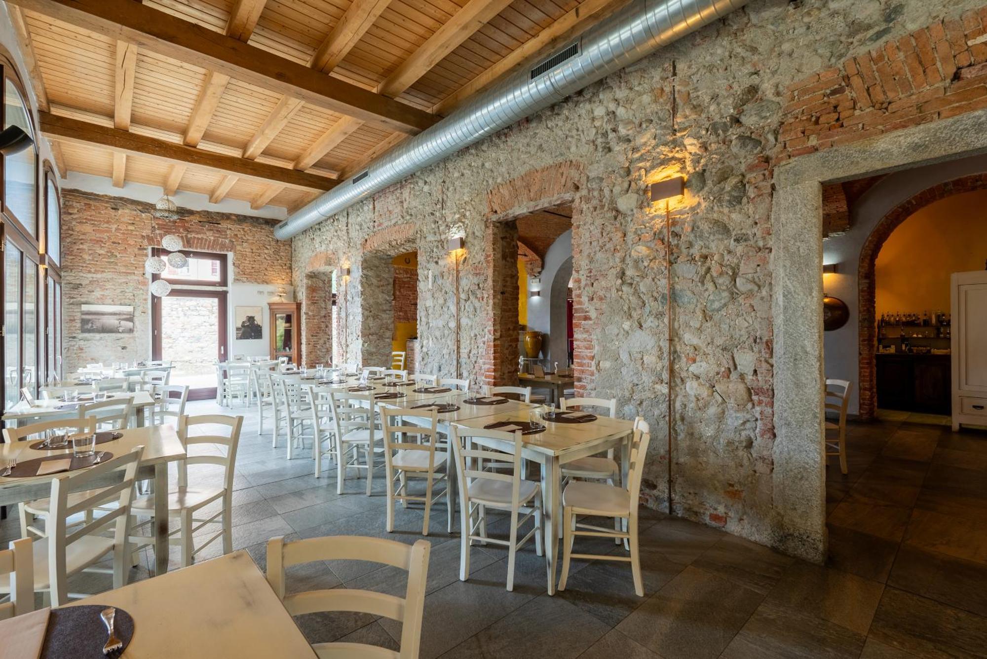 Hotel Villa Borghi Varano Borghi Esterno foto