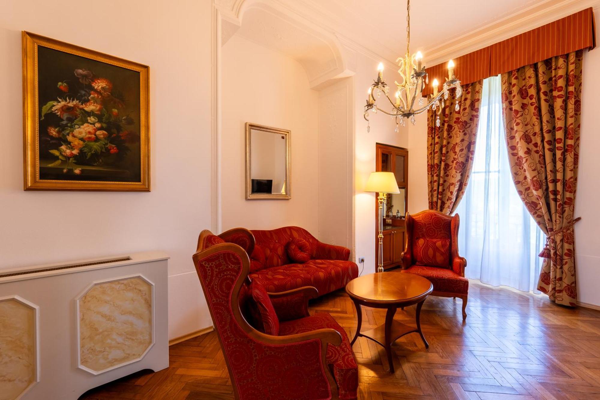Hotel Villa Borghi Varano Borghi Esterno foto