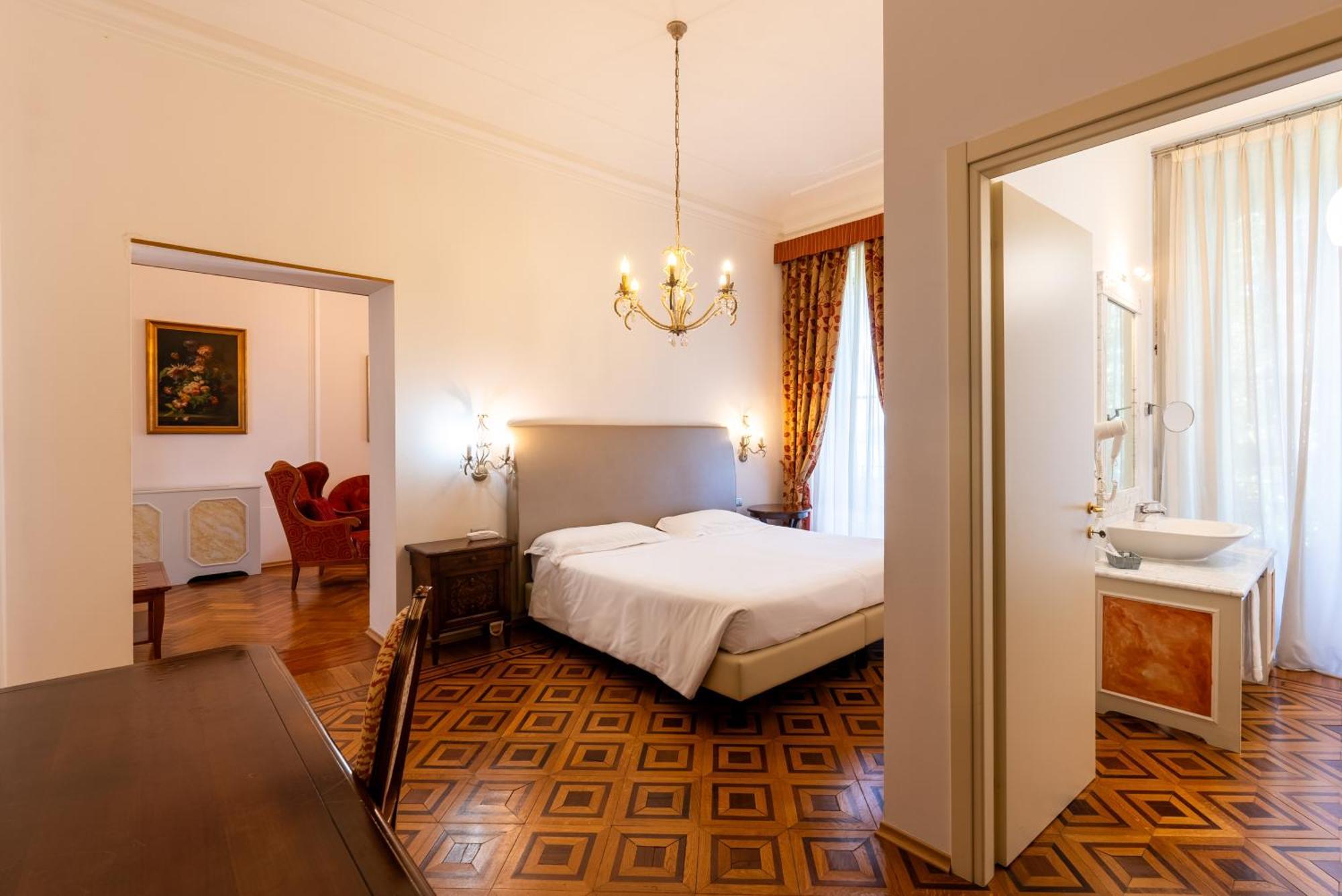 Hotel Villa Borghi Varano Borghi Esterno foto