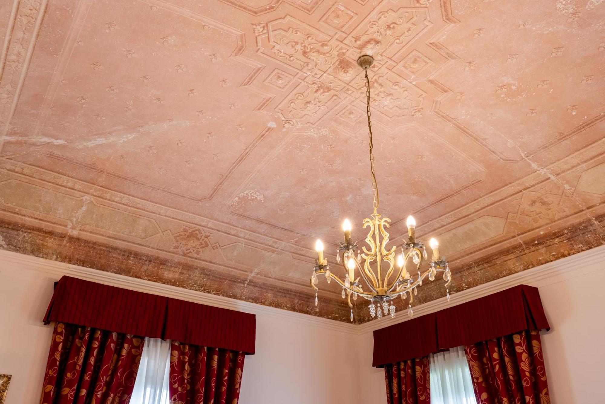 Hotel Villa Borghi Varano Borghi Esterno foto