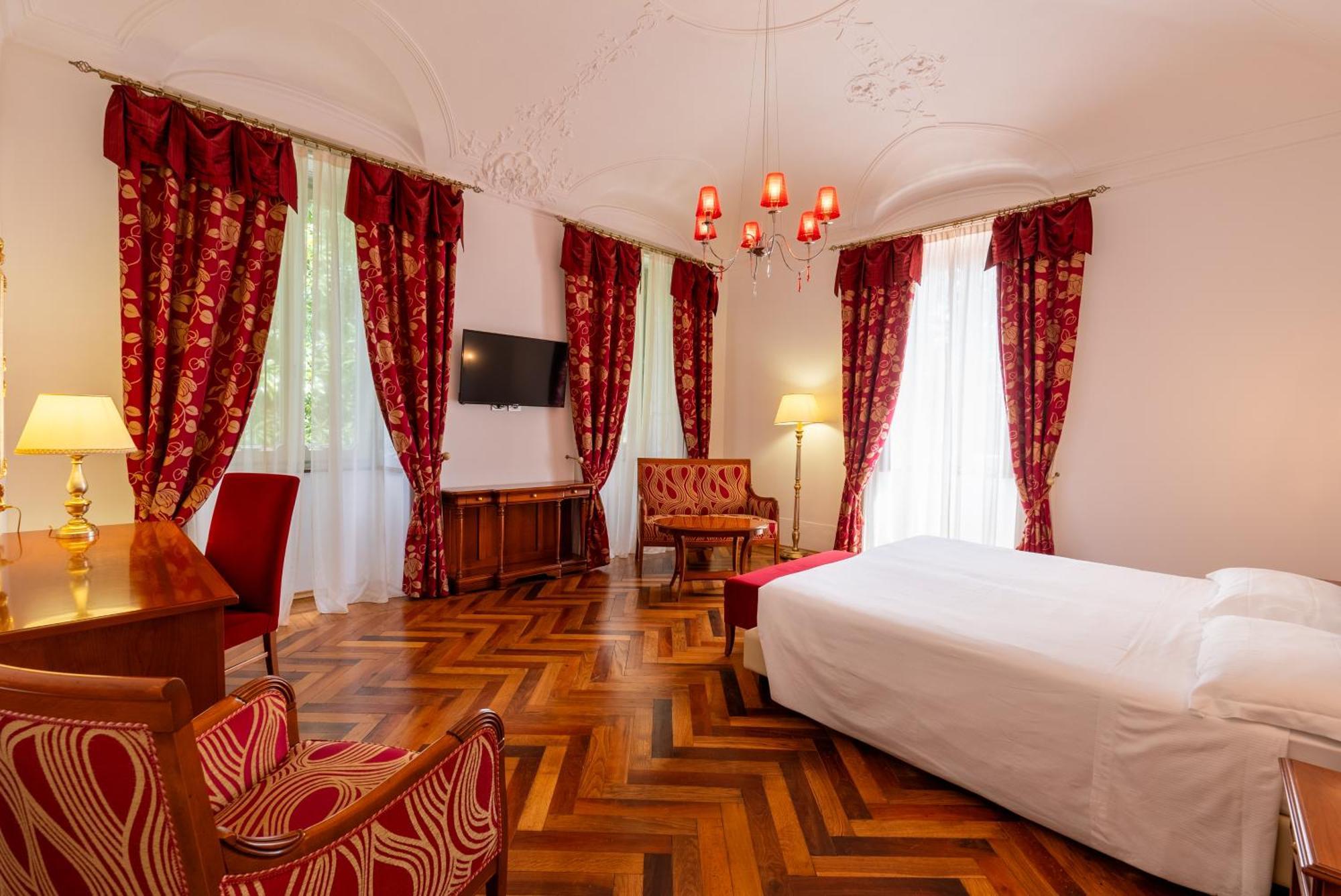 Hotel Villa Borghi Varano Borghi Esterno foto